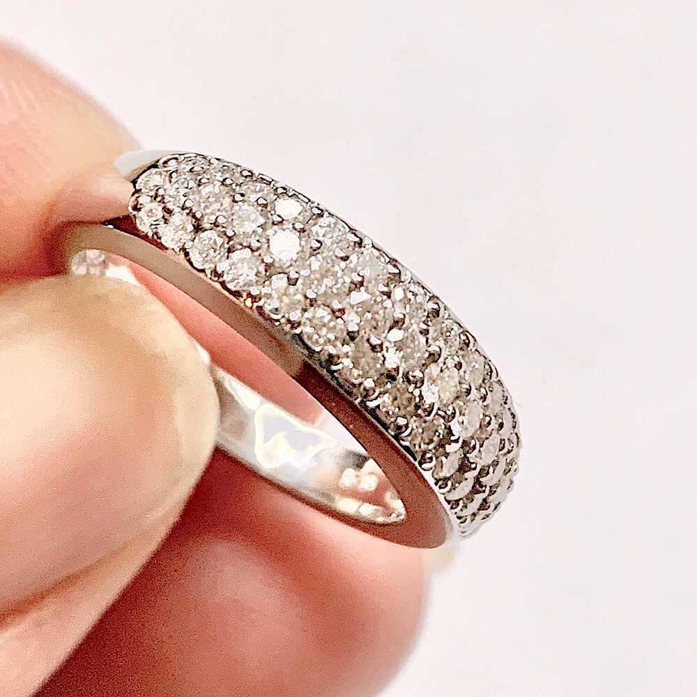 SOLD!!🎊Diamonds 18 KT SolidGold .59CTWJabel